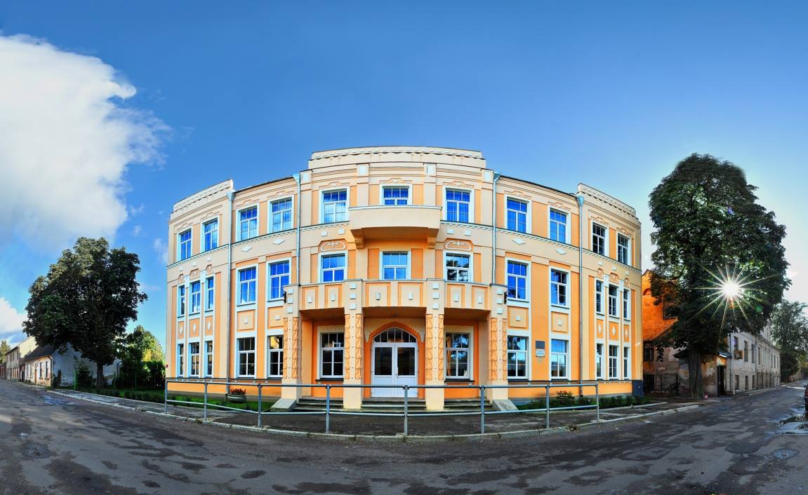 21427483_910444572444825_8881503135931253970_o